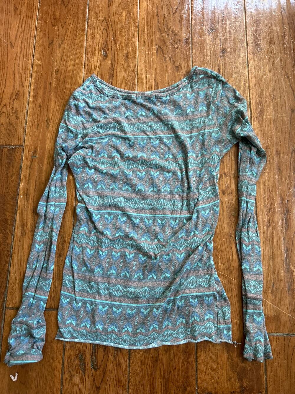 Delias Long Sleeved Aztec Top